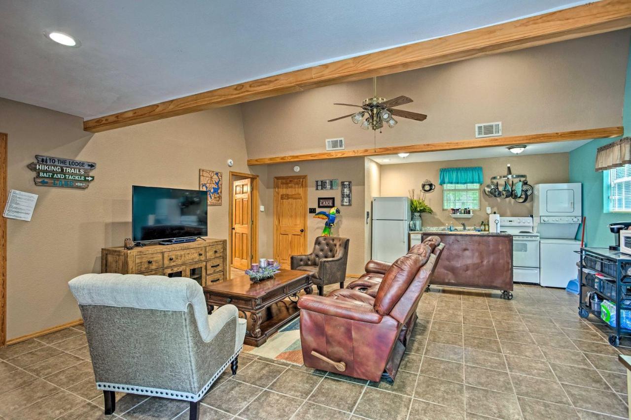 Lake Texoma Cabin - 1 Mi To Park And Boat Ramp! Willow Spring Экстерьер фото