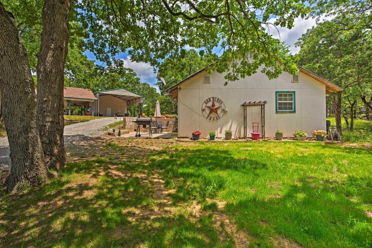 Lake Texoma Cabin - 1 Mi To Park And Boat Ramp! Willow Spring Экстерьер фото