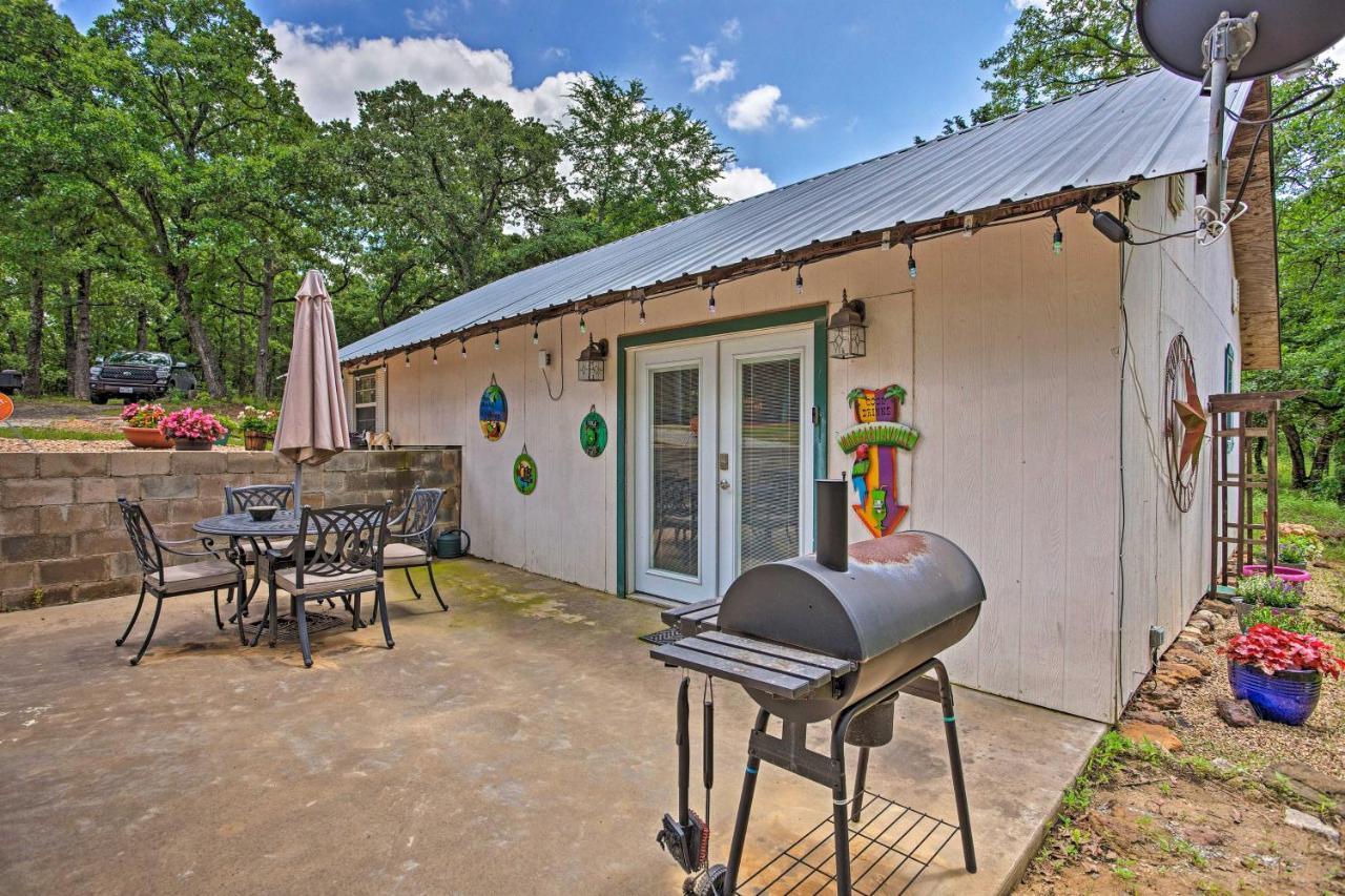 Lake Texoma Cabin - 1 Mi To Park And Boat Ramp! Willow Spring Экстерьер фото